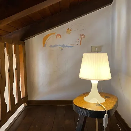 Apartment Mansarda Bucaneve Villa d'Allegno